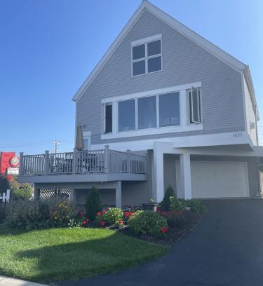 Port Clinton House | Papa & Gigi's Lake Front Home