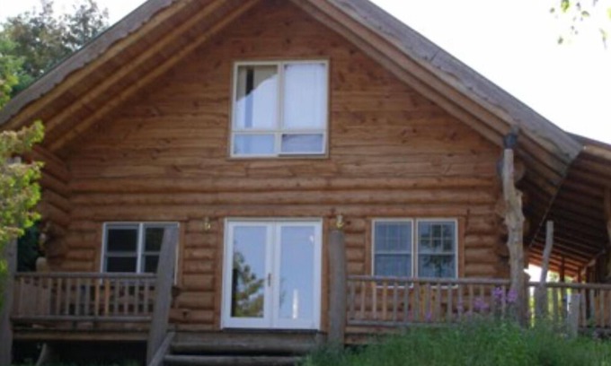 Drummond House | Papins Resort Caribou Lodge