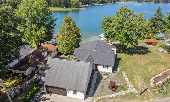 Smyrna House | Paradise at Maston - Sleeps 10 - Private Beach