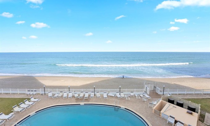Satellite Beach Apartment | Paradise Beach Club - Oceanfront and Penthouse
