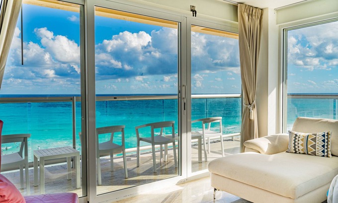 Punta Cancun House | Paradise Beachfront & Nightlife Heart