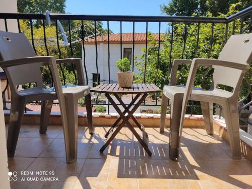 Old Town Apartment | Paradise Bridge