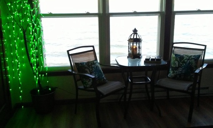 Port Clinton Condo | PARADISE CONDO STEPS AWAY FROM LAKE ERIE WITH AWESOME SUNSETS AND SUNRISES.
