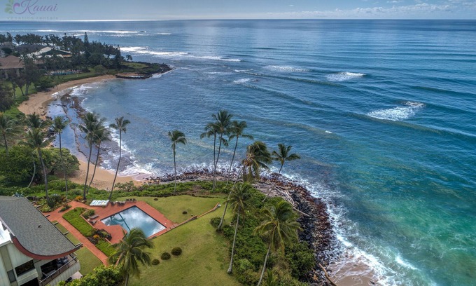 Wailua House Lots Condo | Paradise Found | 2BR Condo | Ocean Front Views | With AC