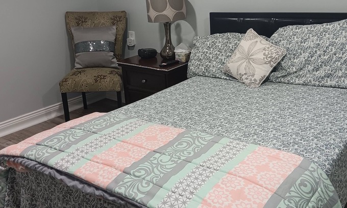 Bridgeview Apartment | Paradise Home Riverside Stay