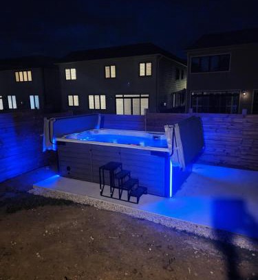 Clarington House | PARADISE VILLa Bowmanville