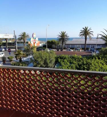 Marina di Carrara Apartment | Paradiso