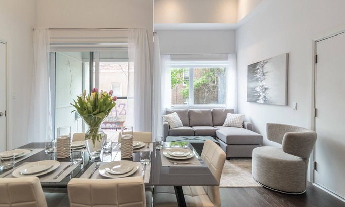 Mile End Apartment | Parc Avenue Residence Mile End
