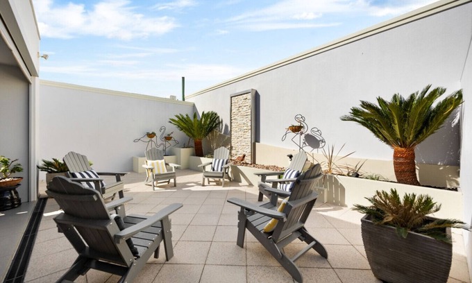 West Beach House | Parea on Cavendish - Beach Views!