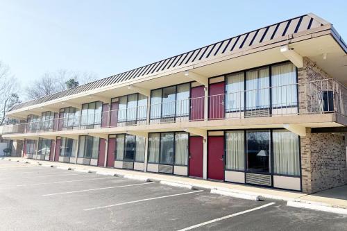 Paris Hotel | Paris Inn and Suites