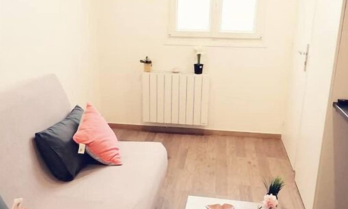 Savigny-sur-Orge Apartment | Paris/Orly 15 min - Studio Villa les Roses