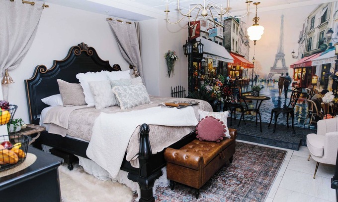 American Fork Bed & Breakfast | Paris Themed Suite, Fireplace & Shower Massage
