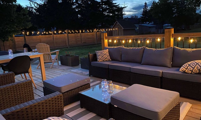 Bloomfield House | Park and Mill - Hot Tub and Bocce Court