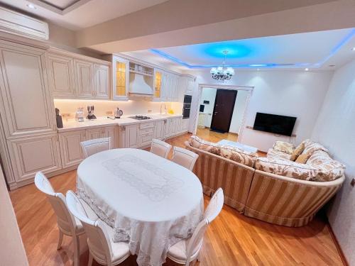 Baku Apartment | Park Azure 0313