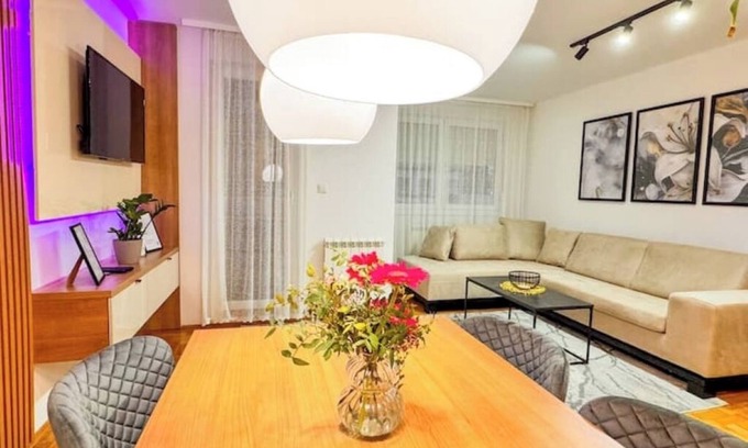 East Sarajevo Apartment | PARK INN- Cozy Apartment Near Airport - PRIME SPOT