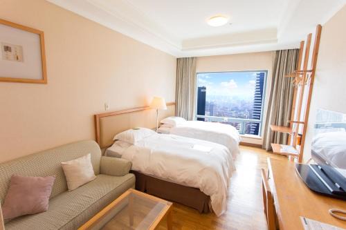 West District Hotel | Park Lane Inn