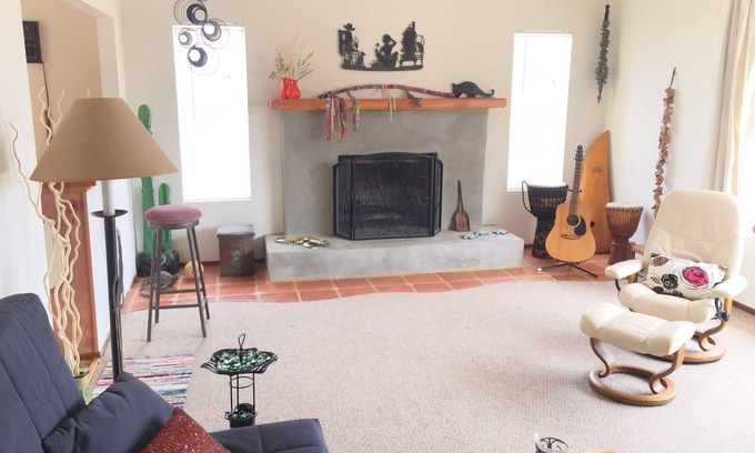 Joshua Tree House | Park Sendero, A 2 Bed Room 2 Bath Custom Spacious Home Min Away From The Village