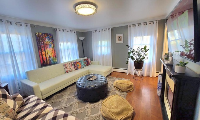 Quincy Apartment | Park view South of Boston - Quincy