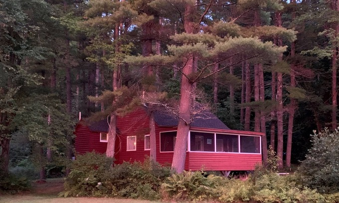 Casco Cottage | Parker Pond in Casco