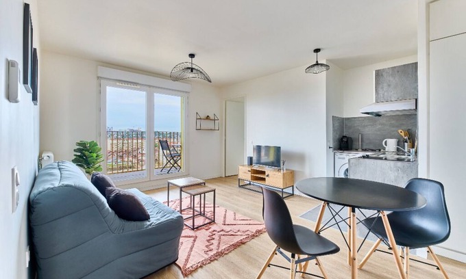 Bagneux Apartment | Parking and walking distance from RER B and metro (line 4)