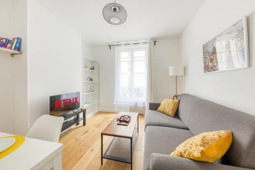 Clichy Apartment | Parking gratuit - Central et cosy - 2 min Paris