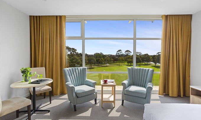 Belmont Hotel | Parkside Motel Geelong