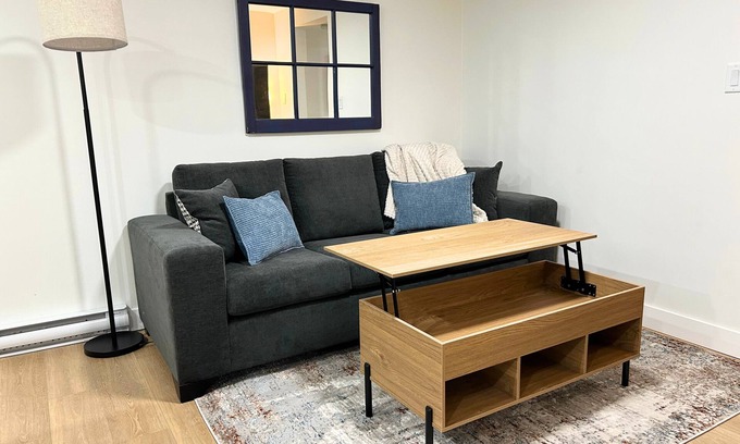 North End Apartment | Parkside Pad in Kelowna's North End. Steps to the brewery district & the lake.