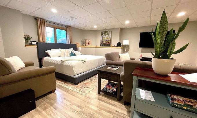 New Holstein Apartment | Parkside Retreat - | Minutes from Elkhart & Road America - A relaxing getaway close to it all