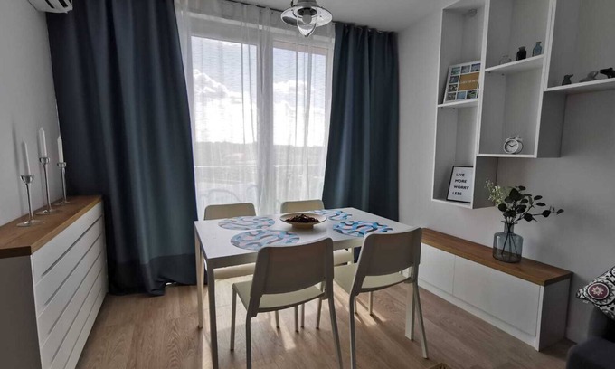 Sector 6 Apartment | Parkview Apartment with breathtaking view