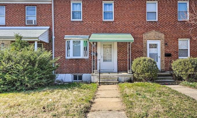 Parkville House | Parkville Home 9 Miles to Baltimore!