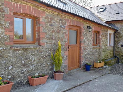 Llanybydder House | Parlwr - Uk11210