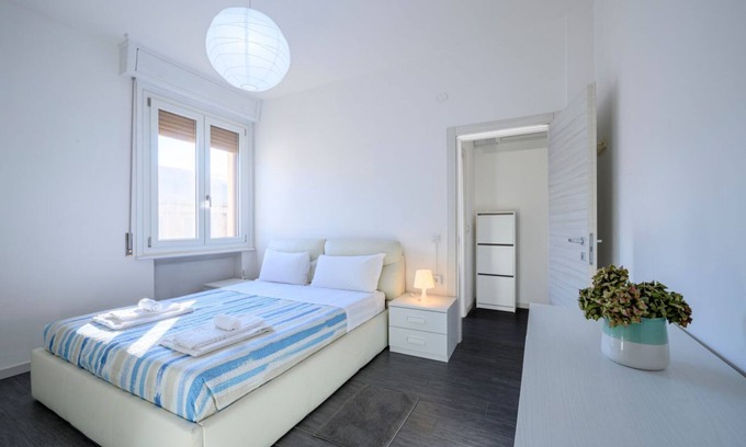 Parma City Centre Apartment | Parma Station & City Center Apartment
