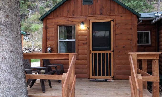 Hill City Cabin | Part of Allen Gulch Cabins. Minutes to Mt. Rushmore, Crazy Horse, Custer, trails