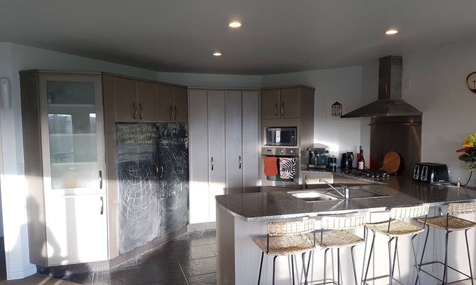 Parua Bay House | Parua Bay home with a view