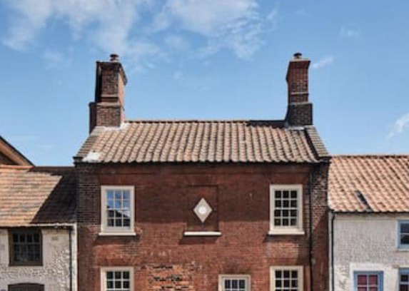 Holt House | Parva House (Holt)