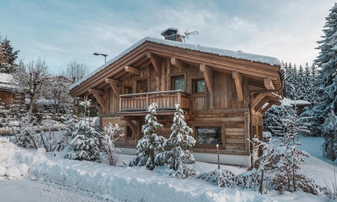 Le Planellet Ski Chalet | Pas de l’Ourson - Megève - Chalet with Sauna