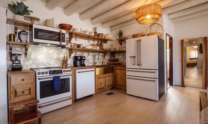 Taos House | Paseo del Pueblo by Velo