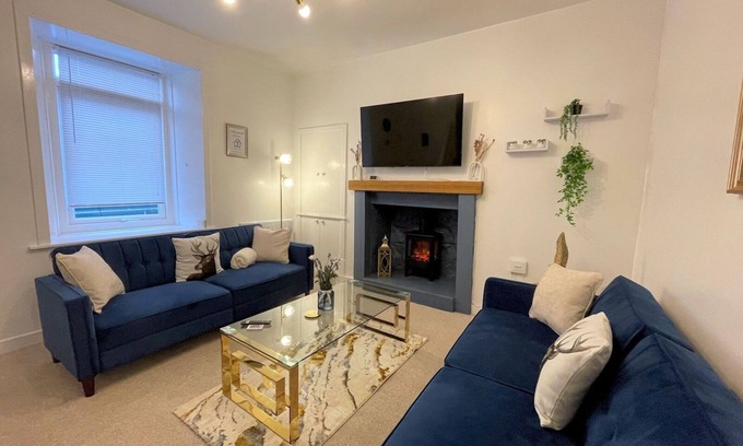 Dumfries House | Pass the Keys | Beautifully Presented, Cosy Town Centre Cottage