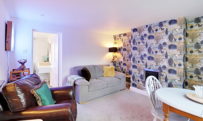 Five Oak Green Apartment | Pass the Keys | Cute flat in Tonbridge