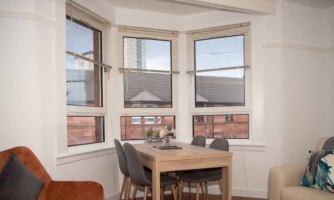 Glasgow Apartment | Pass the Keys | New 2-bed in Glasgow close to West End
