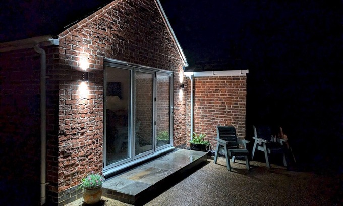 Rochford House | Pass the Keys | The Nest