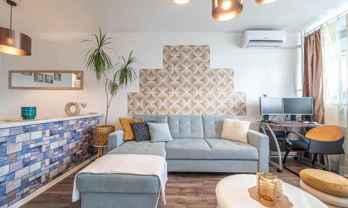 Ferencvaros Apartment | Pastelle Apartment with own parking place