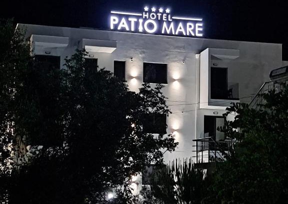 Dhermi Hotel | PATIO MARE