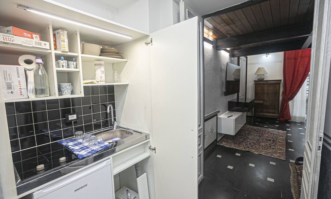 San Vincenzo Condo | PATRICIAN DWELLING IN THE CENTER OF GENOA