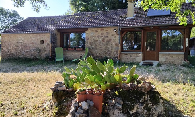 Gintrac House | PAULAGITE for 2 to 4 people, view of the Dordogne, near Padirac and Rocamadour