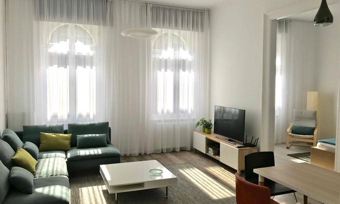 Terezvaros Apartment | Paulay Central Top Suite - 2 bedrooms premium apartment in the city center