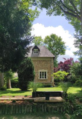 Isles-sur-Suippe Bed & Breakfast | Pavillon C.R