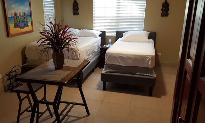 Franks Eddy Apartment | Peace and Tranquility in an ecofriendly environment