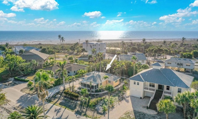 Sanibel House | Peace, Love & Shells: Cute Beach Cottage Near Gulf