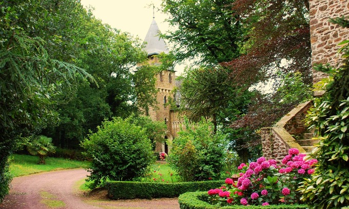 Comblessac Other | PEACE, PRIVACY AND HISTORY—ALL WRAPPED UP IN A MAGICAL SETTING